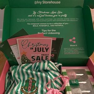 Ivy Box June 2020 Pajama Romper Set